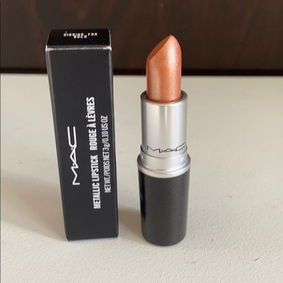 ⭐️Last Chance Sale⭐️ New Mac Cosmetics lip lot - Picture 5 of 7